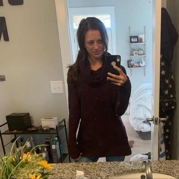 Purple turtleneck sweater - Picture 2 of 2